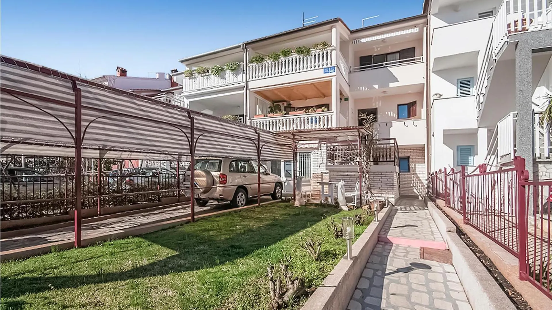 Nice Apartment In Pula With Kitchen Croatia